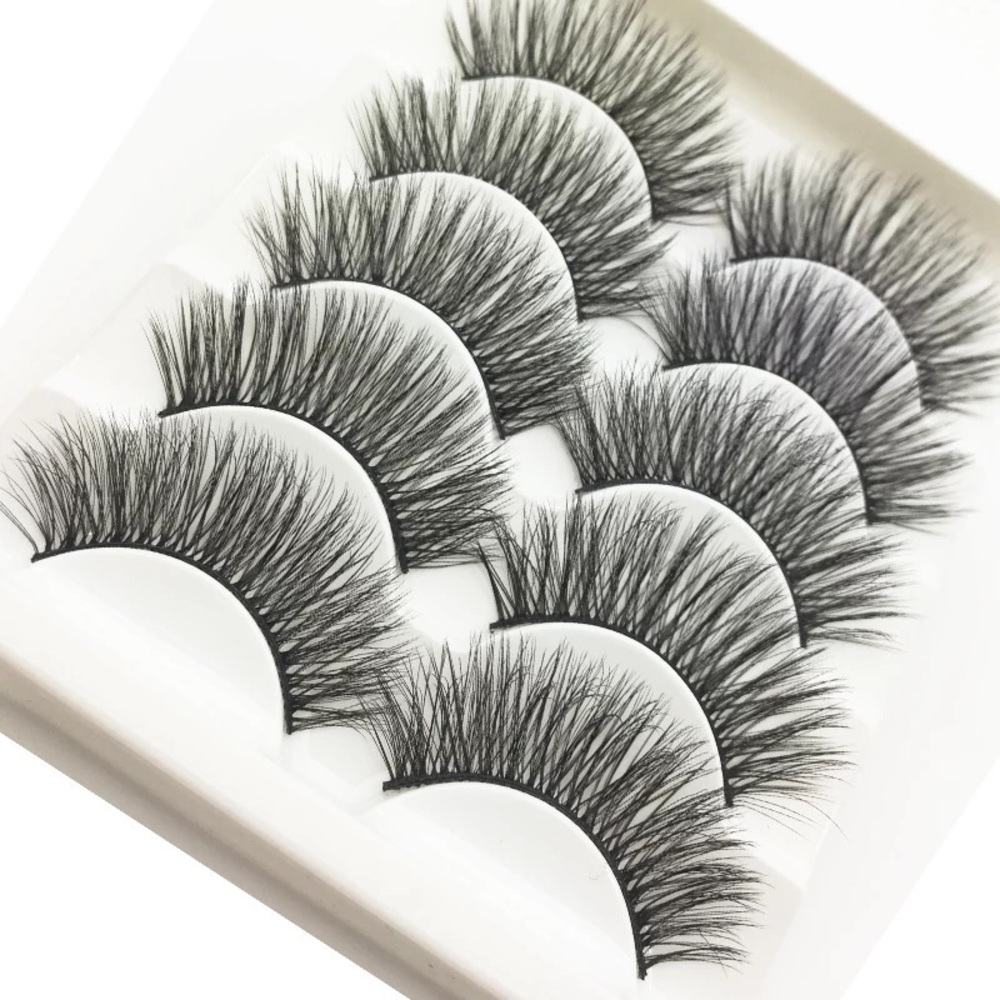 Eyelashes - Picture 6 of 6